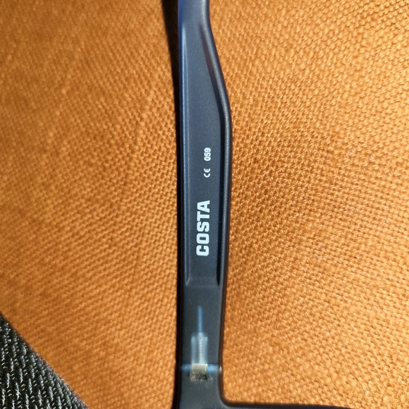 Mens Costas - Picture 2 of 4